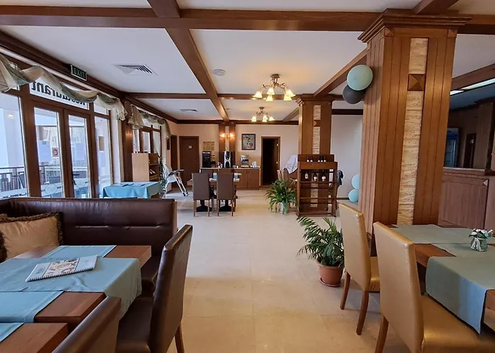 Relax Complex & 3* Slantchev Briag