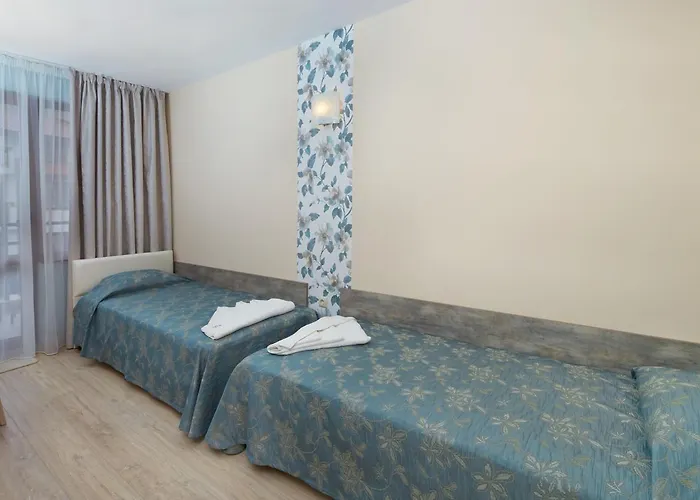 Relax Complex & Hotel