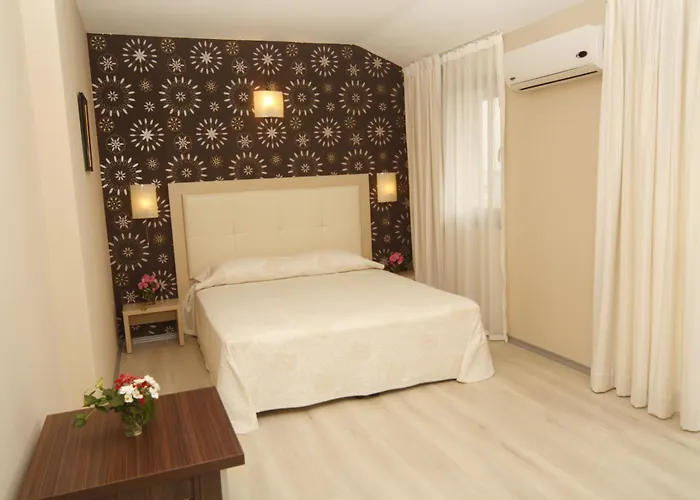 Relax Complex & Hotel Slantchev Briag