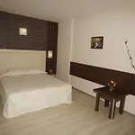 Relax Complex & 3* ساني بيتش