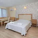 Relax Complex & فندق 3*