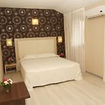 Relax Complex & فندق ساني بيتش