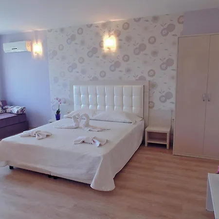 Relax Complex & 3*