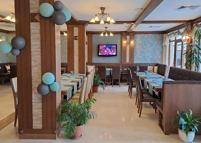 Hotel Relax Complex & 3*