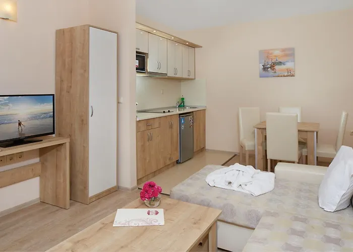 Hotel Relax Complex &