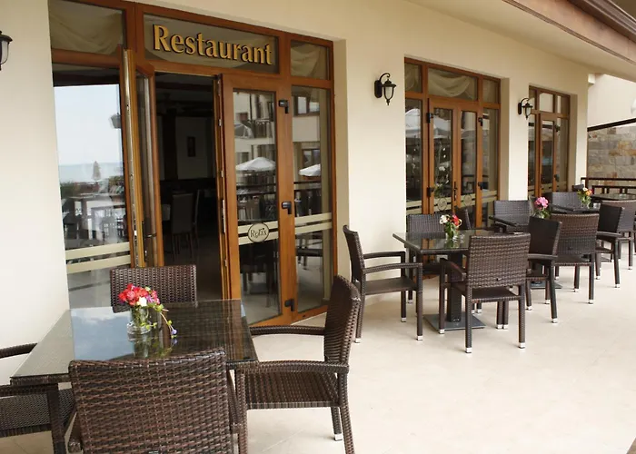 Relax Complex & Hotel