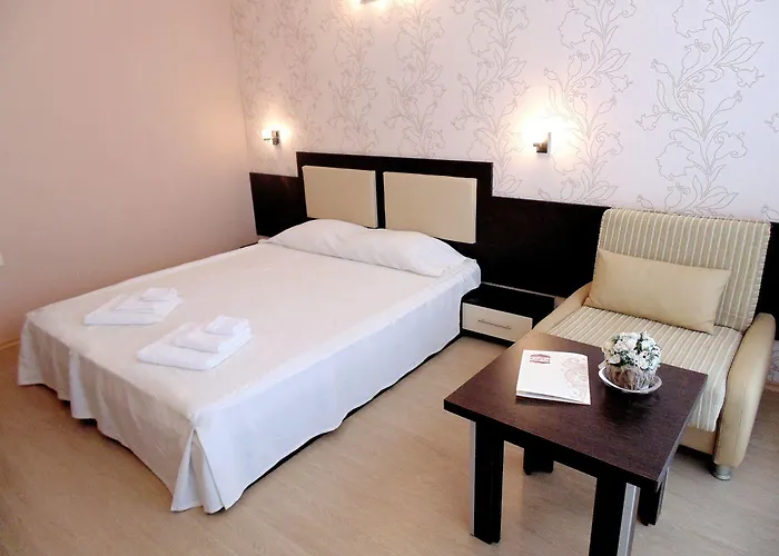 ホテル Relax Complex & 3*