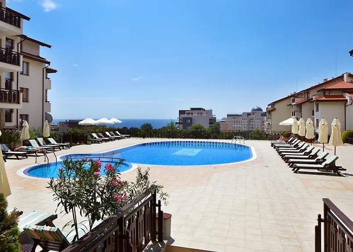 Relax Complex & Hotel 3*